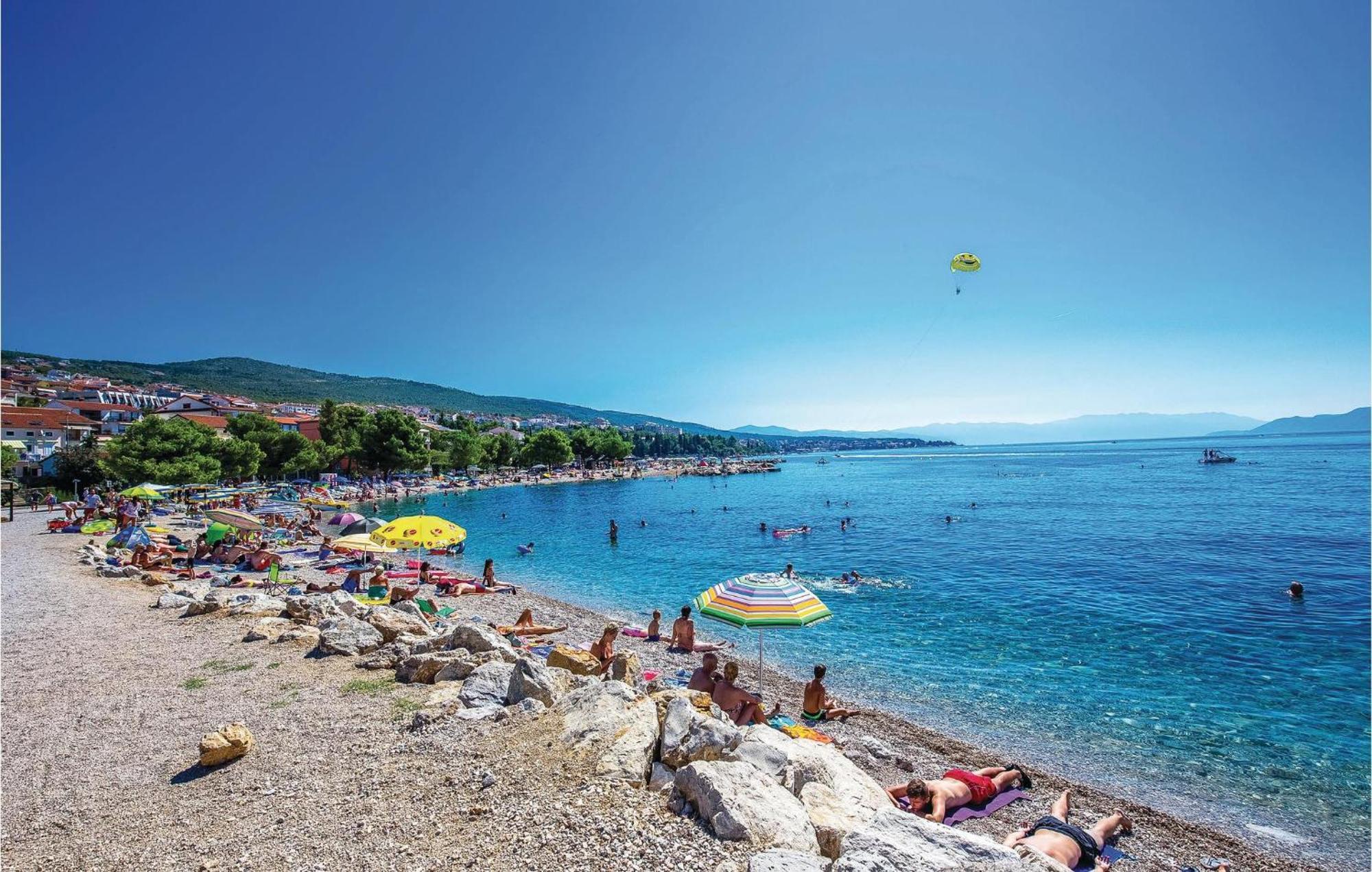 2 Bedroom Lovely Apartment In Crikvenica Exterior photo